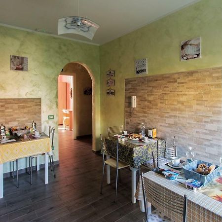 Villa Mary'S House à Civitavecchia Extérieur photo