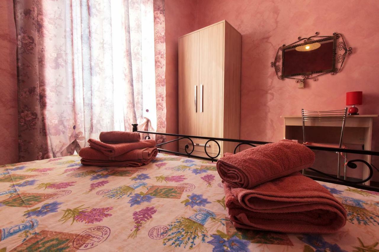 Villa Mary'S House à Civitavecchia Extérieur photo